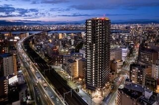 写真:シエリアタワー大阪福島の外観