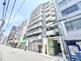 ルミエール南船場の外観