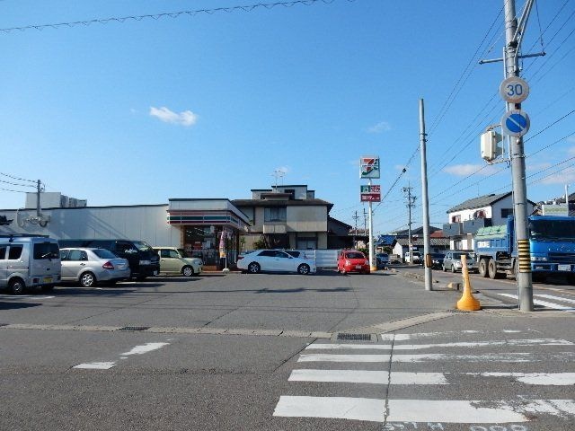 セブンイレブン扶桑南定松店