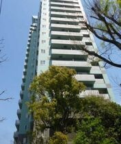 目黒区青葉台3丁目の外観