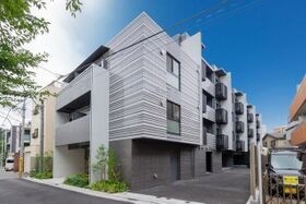 目黒区青葉台3丁目の外観
