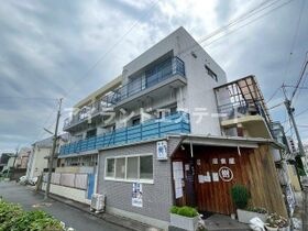 アイディールマンションの外観