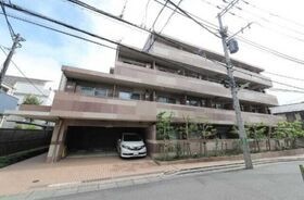 世田谷区三軒茶屋1丁目の外観