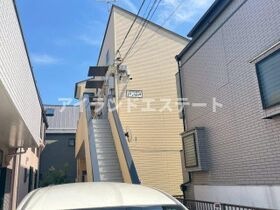 ハイツレインボーの外観