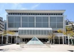 目黒区立八雲中央図書館