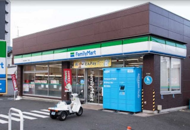 ファミリーマート 世田谷若林一丁目店