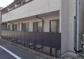 メゾン尾頭橋の外観