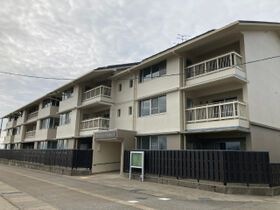 市営粟生北住宅の外観