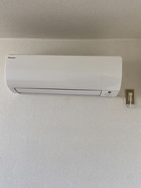 ダイキン新品エアコン
