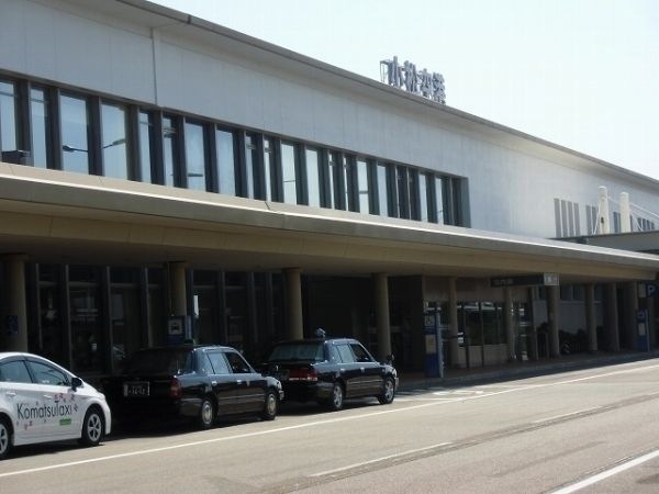小松空港