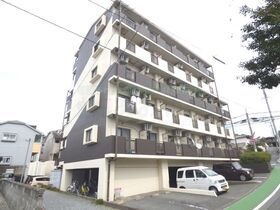 ライオンズコート21の外観