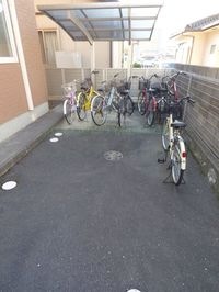 屋根付き駐輪場!