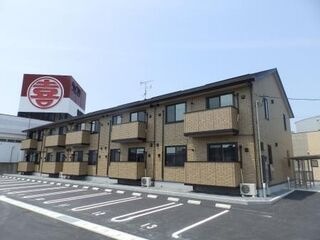 写真：ルナソイアの外観