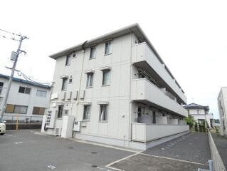 写真：アーバン黒石の外観