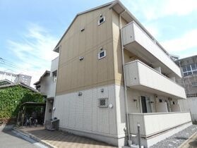 アドラーブルの外観