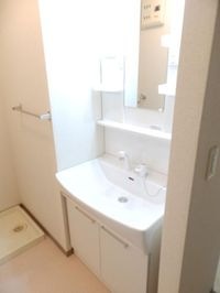 室内洗濯機置き場・洗髪洗面化粧台