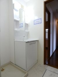 室内洗濯機置き場・洗髪洗面化粧台