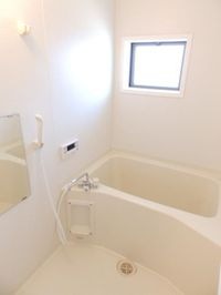 追い炊き給湯付きバスルーム