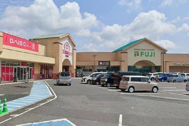 フジ西宇部店