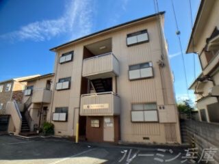 写真:プレアール状ヶ池B棟の外観