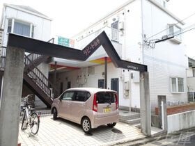 ラピート山手の外観