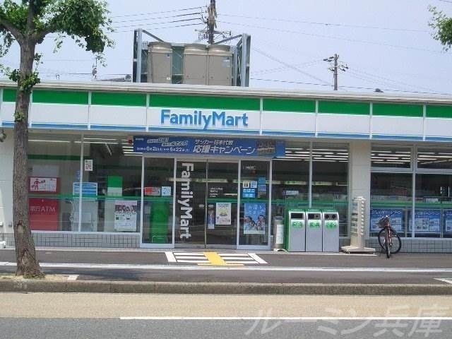 ファミリーマート滝野社インター店