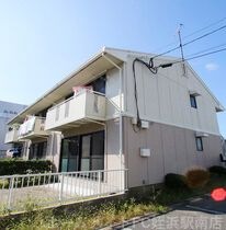 メゾン・クレアトゥールの外観