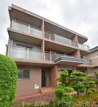 グランドールⅢの外観
