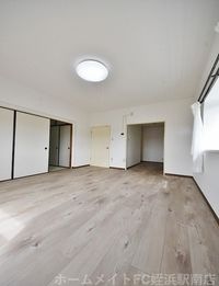 ★日当たり良好で明るいお部屋♪★参考写真