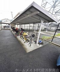 ★屋根付きの駐輪場★