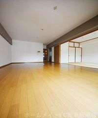 ★日当たり良好・広々リビング♪★参考写真