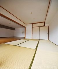 ★リビングの隣に和室♪★参考写真