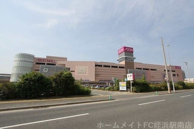 イオンモール福岡伊都本館
