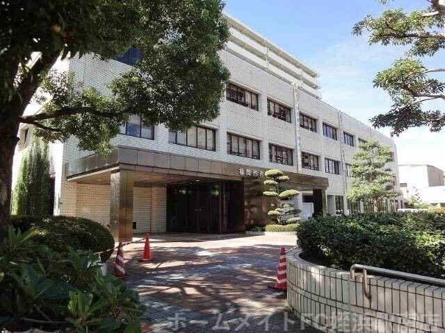 西区役所