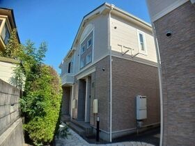 プラシードカーサIIの外観