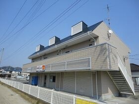 アヴェニールFの外観