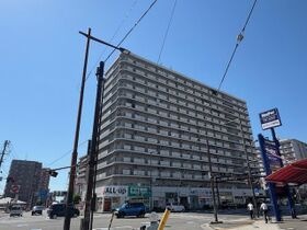 ロータリー本町 213号の外観