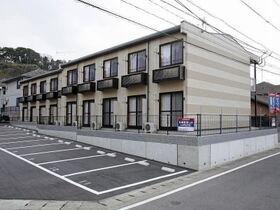 レオパレス富＆義の外観