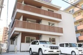 PREMILIFE新町の外観