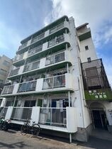 新川リバーサイド住吉Bの外観