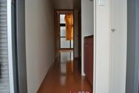 玄関から