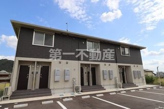 写真:リバーサイドテラス A棟の外観