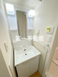 洗髪洗面化粧台