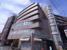 中西駅前ビルの外観