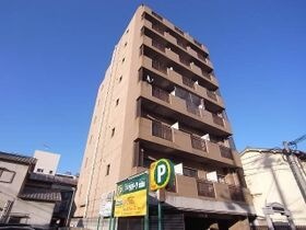 プリメゾン西明石の外観