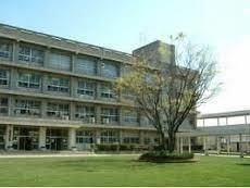 大蔵中学校