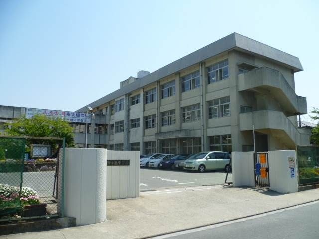 野々池中学校