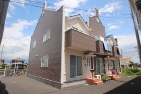 アリスファームBの外観