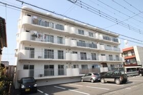 クレ青島の外観