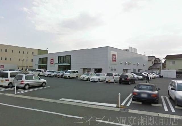 ユニクロ岡山中仙道店